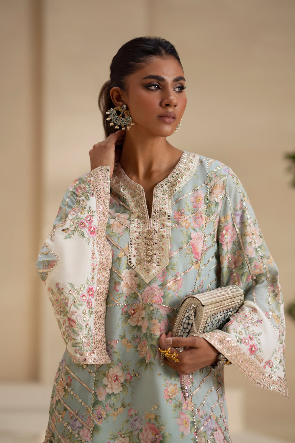 EMBROIDERED SUIT (E0917/104/721)