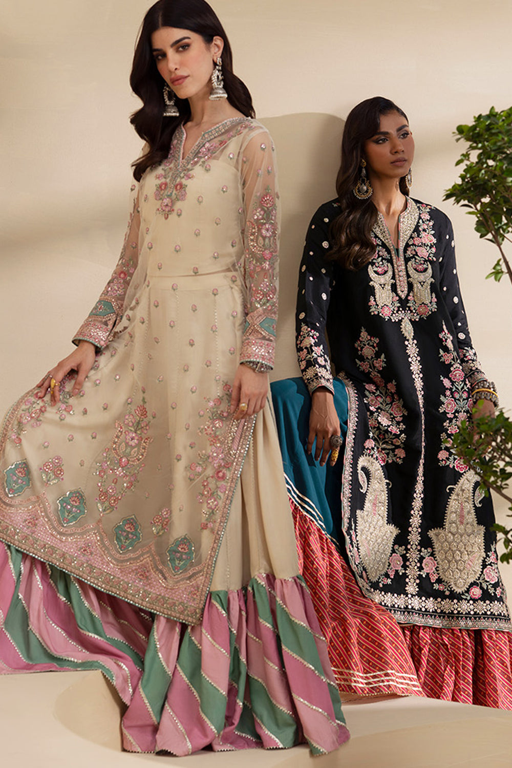 EMBROIDERED SUIT (E0906/104/003)
