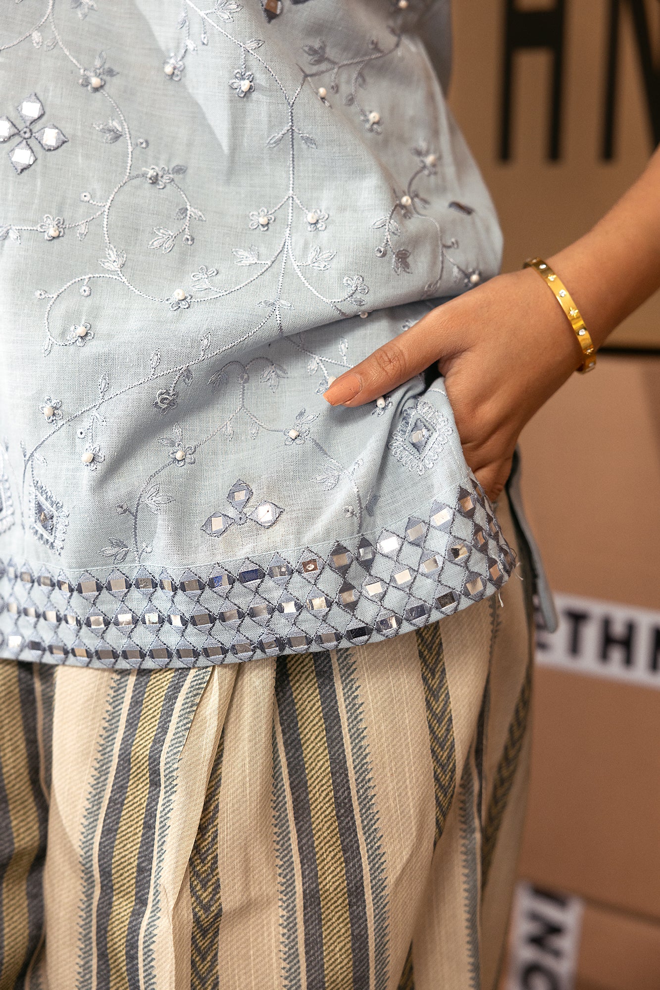 EMBROIDERED KURTI (E0032/119/616)