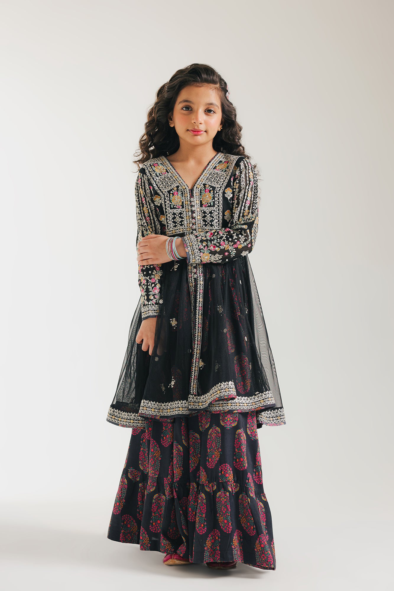 EMBROIDERED SUIT (E0209/415/902)