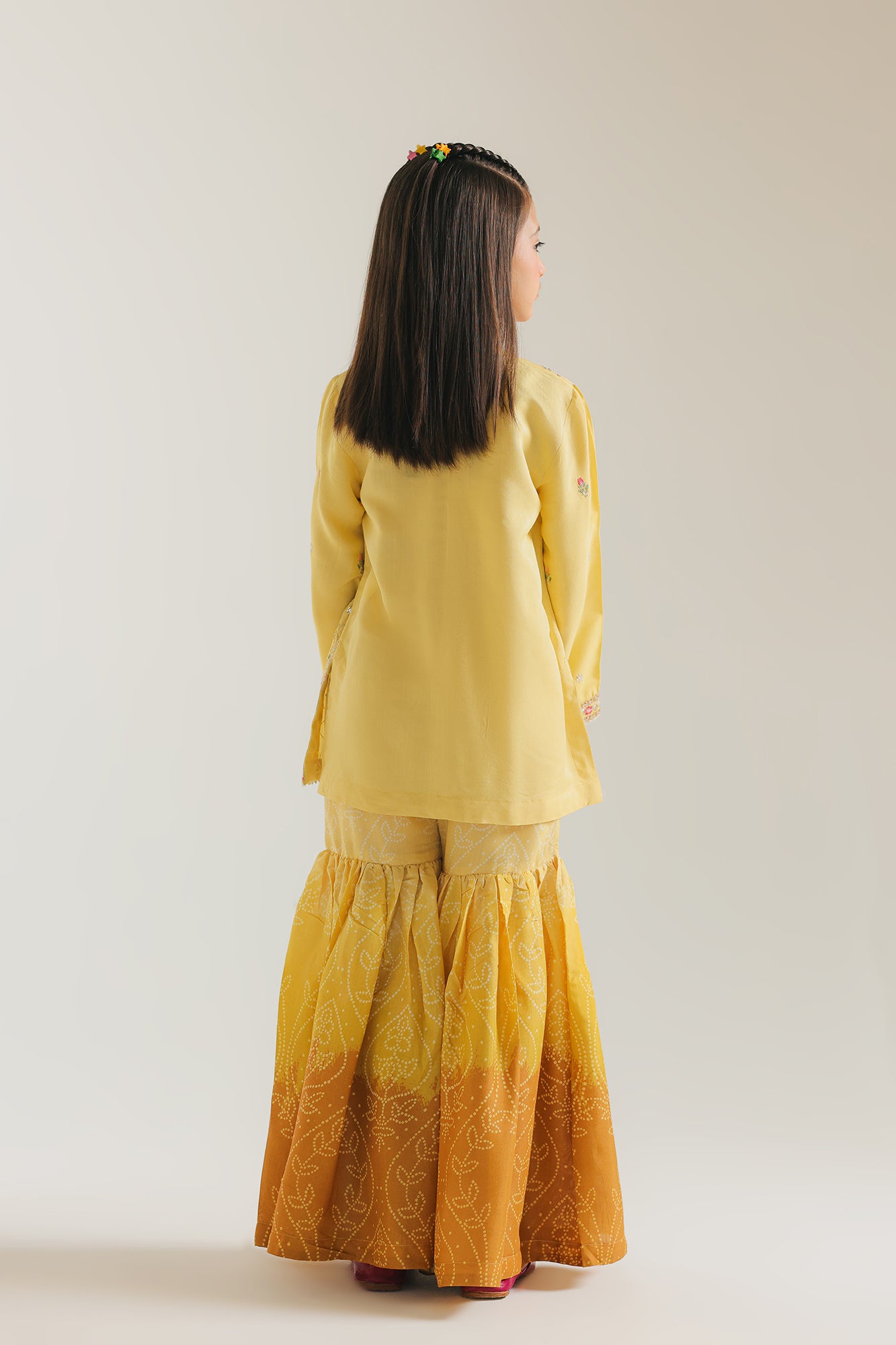 EMBROIDERED SUIT (E415/110/0217)