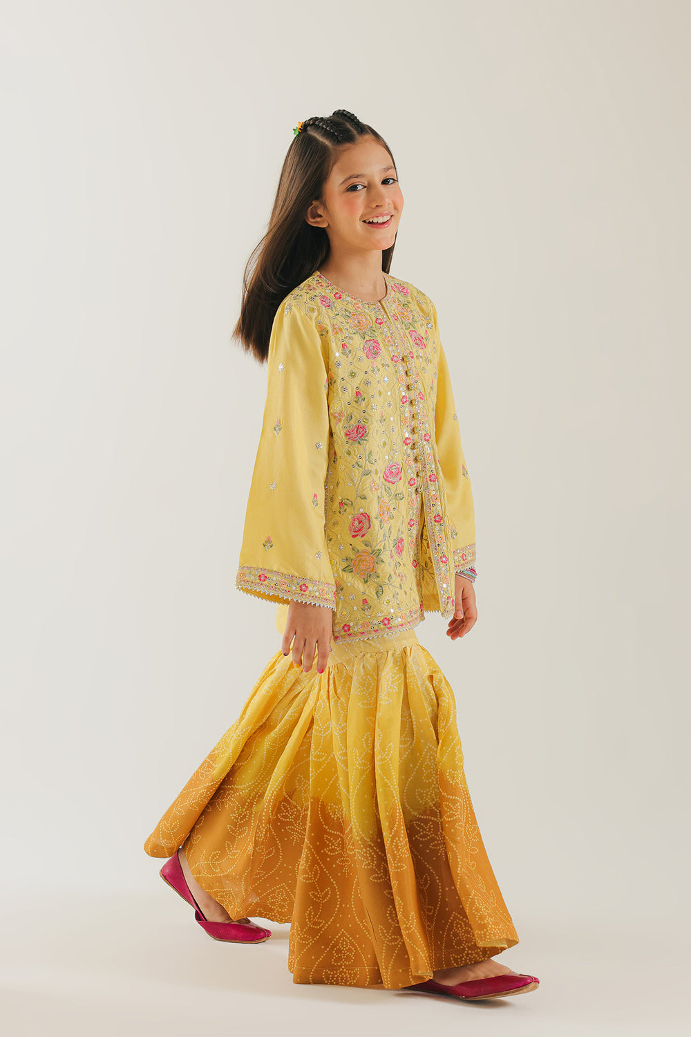 EMBROIDERED SUIT (E415/110/0217)