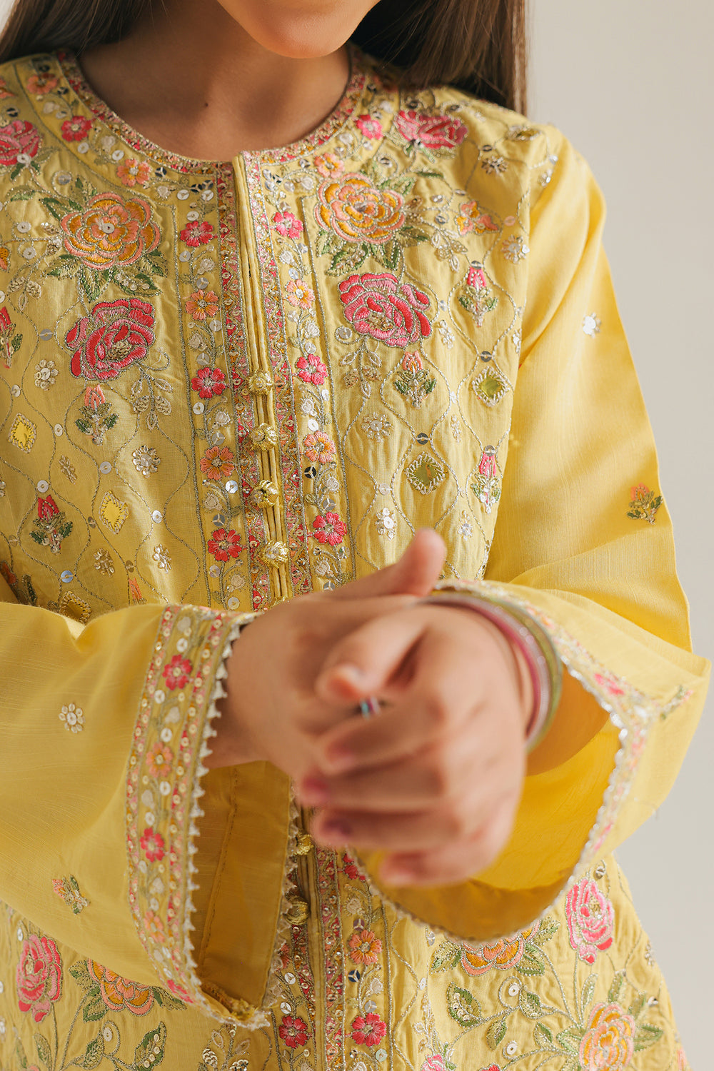 EMBROIDERED SUIT (E415/110/0217)