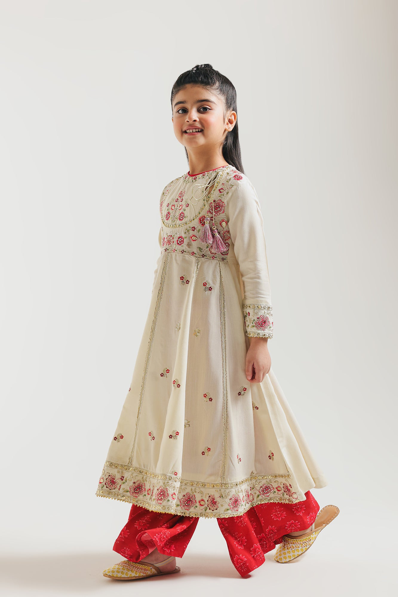 EMBROIDERED SUIT (E0220/415/004)