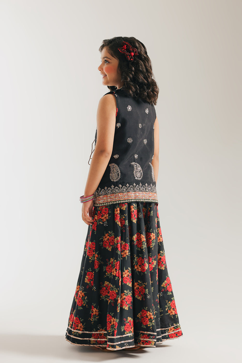 EMBROIDERED SUIT (E0226/415/902)