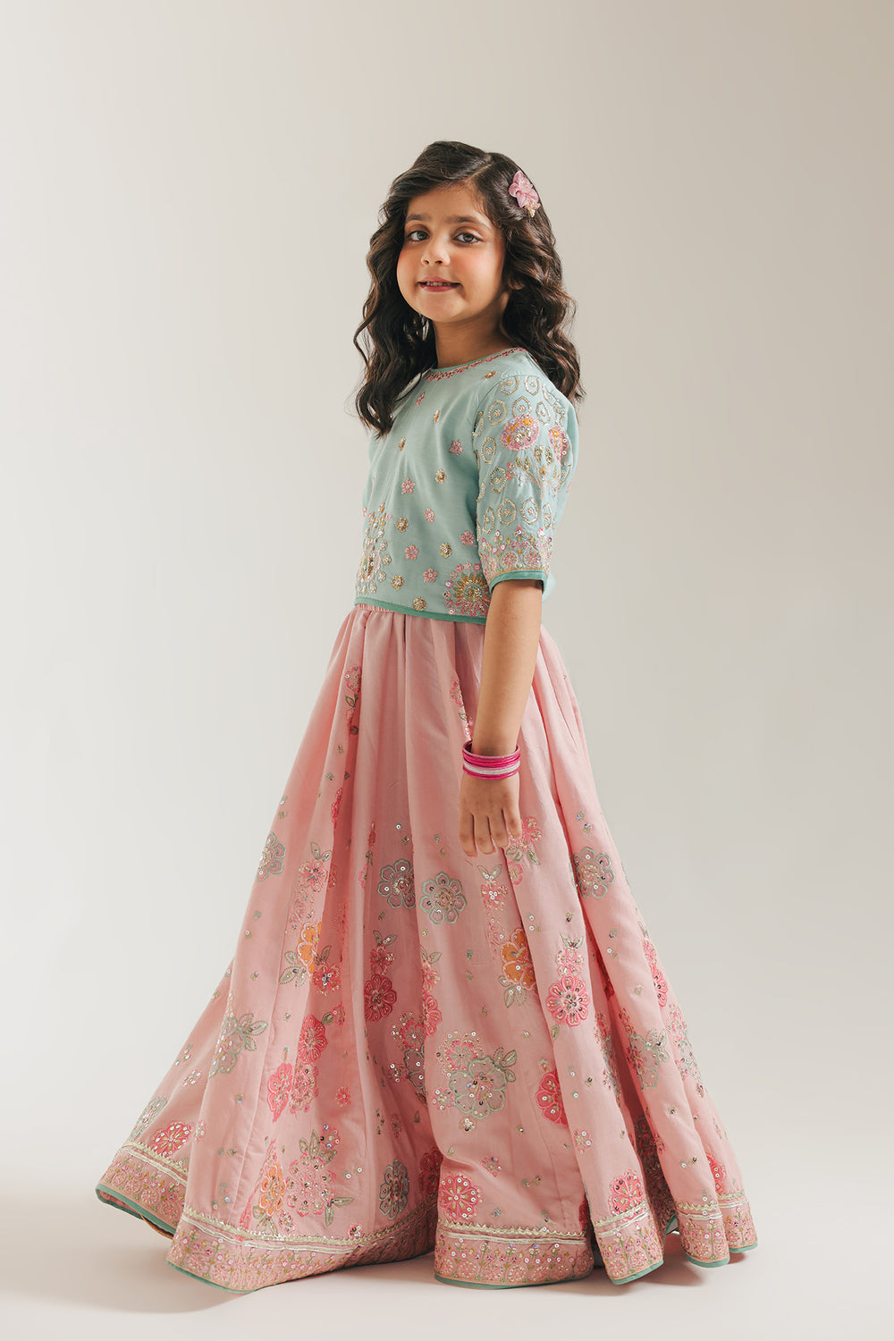 EMBROIDERED SUIT (E0229/415/720)