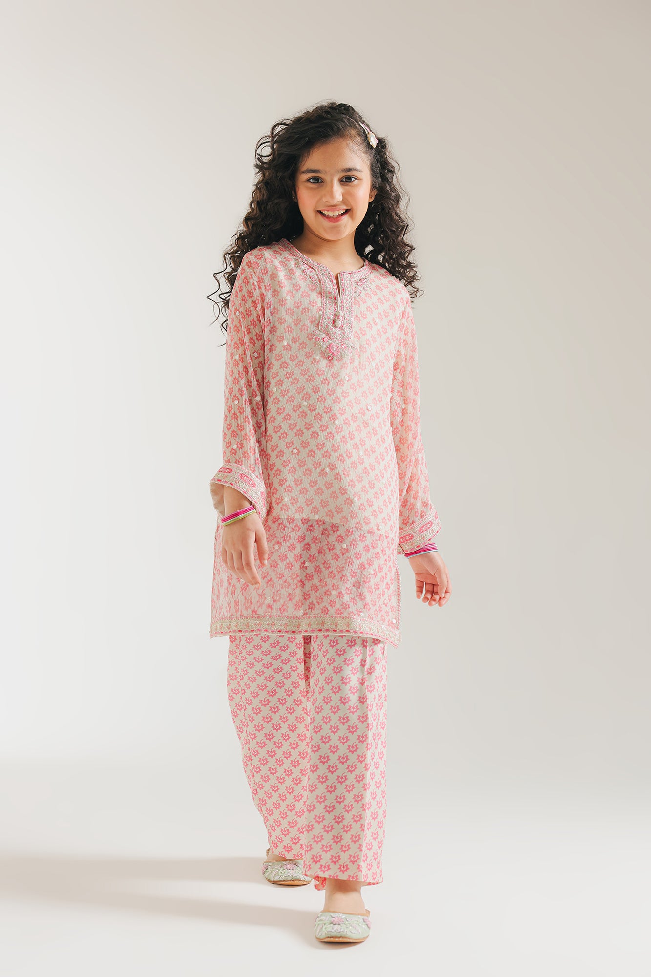 EMBROIDERED SUIT (E0621/404/006)