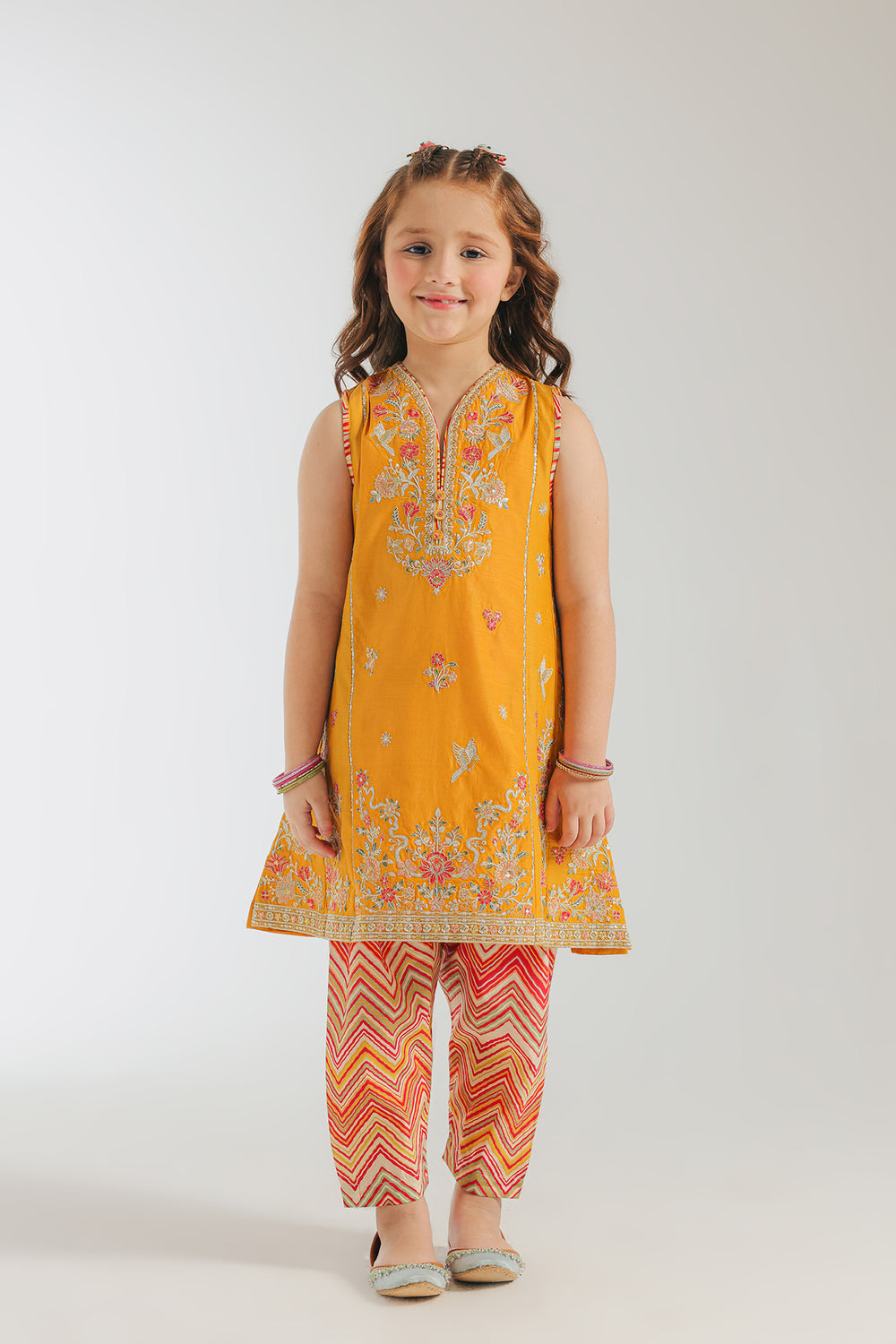 EMBROIDERED SUIT (E0629/404/220)