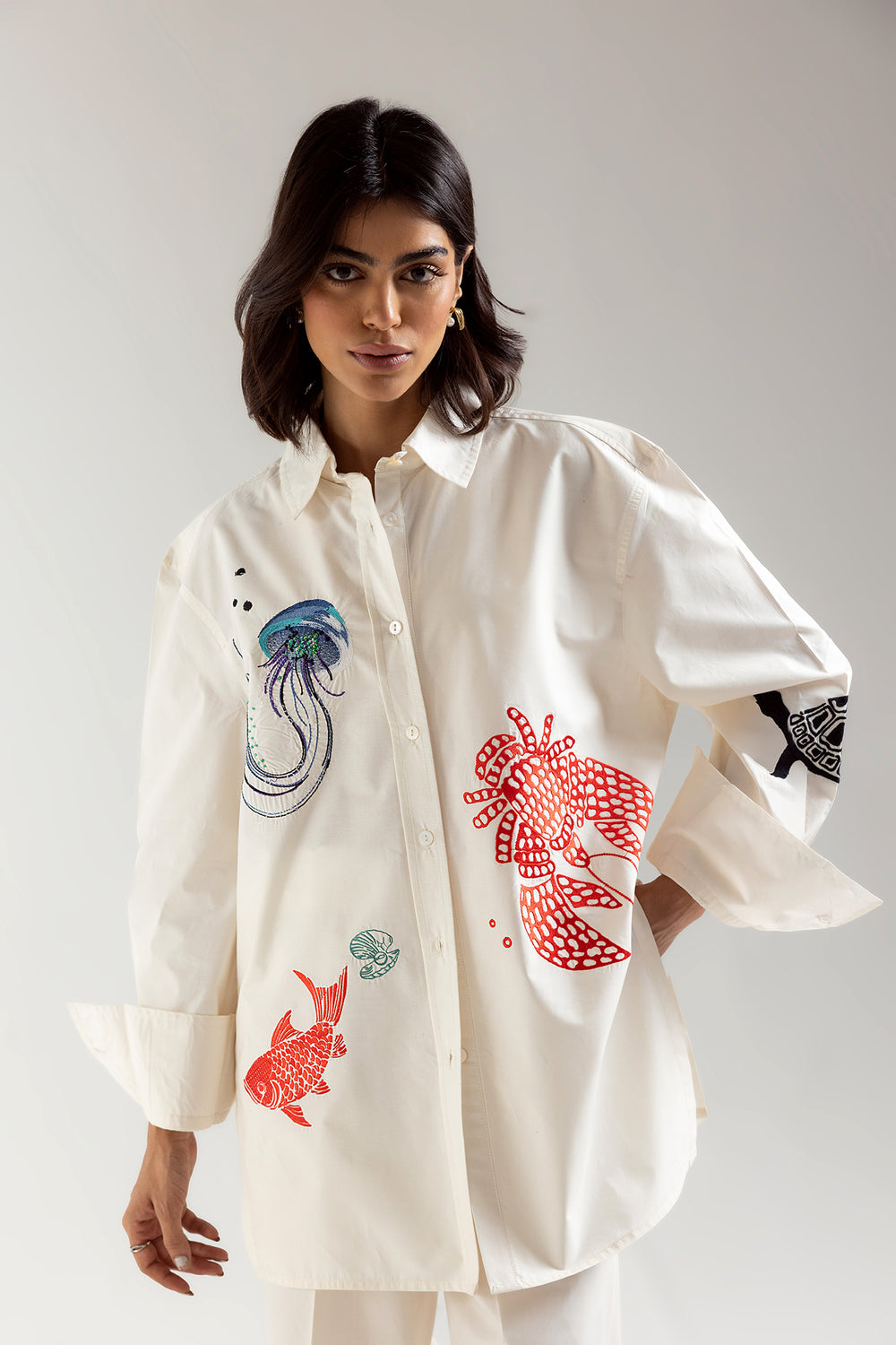 EMBROIDERED SUIT (E106/001/0631)