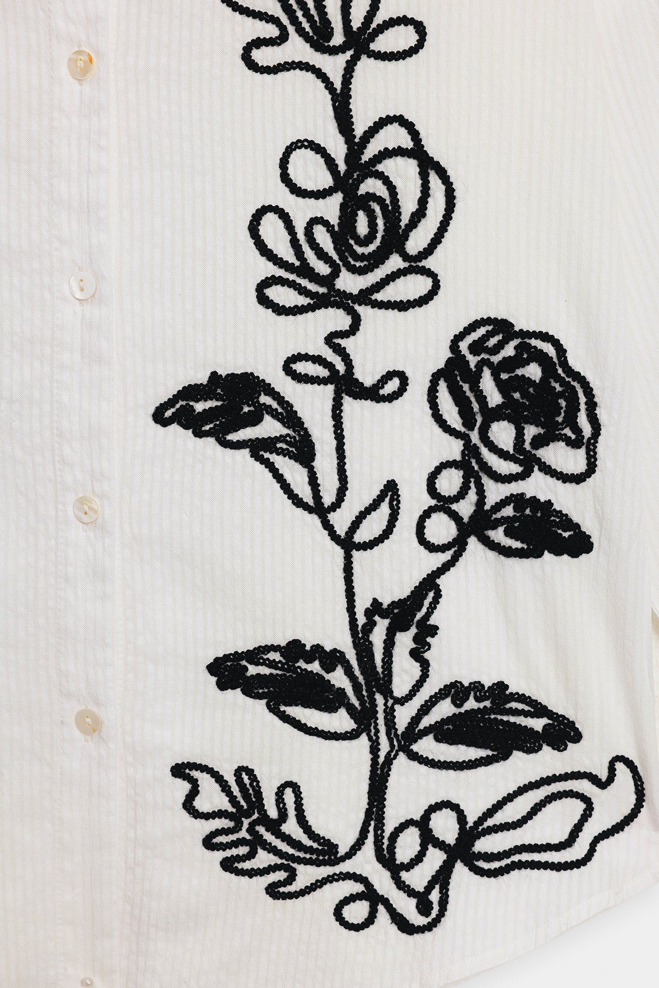 EMBROIDERED SUIT (E106/001/0633)