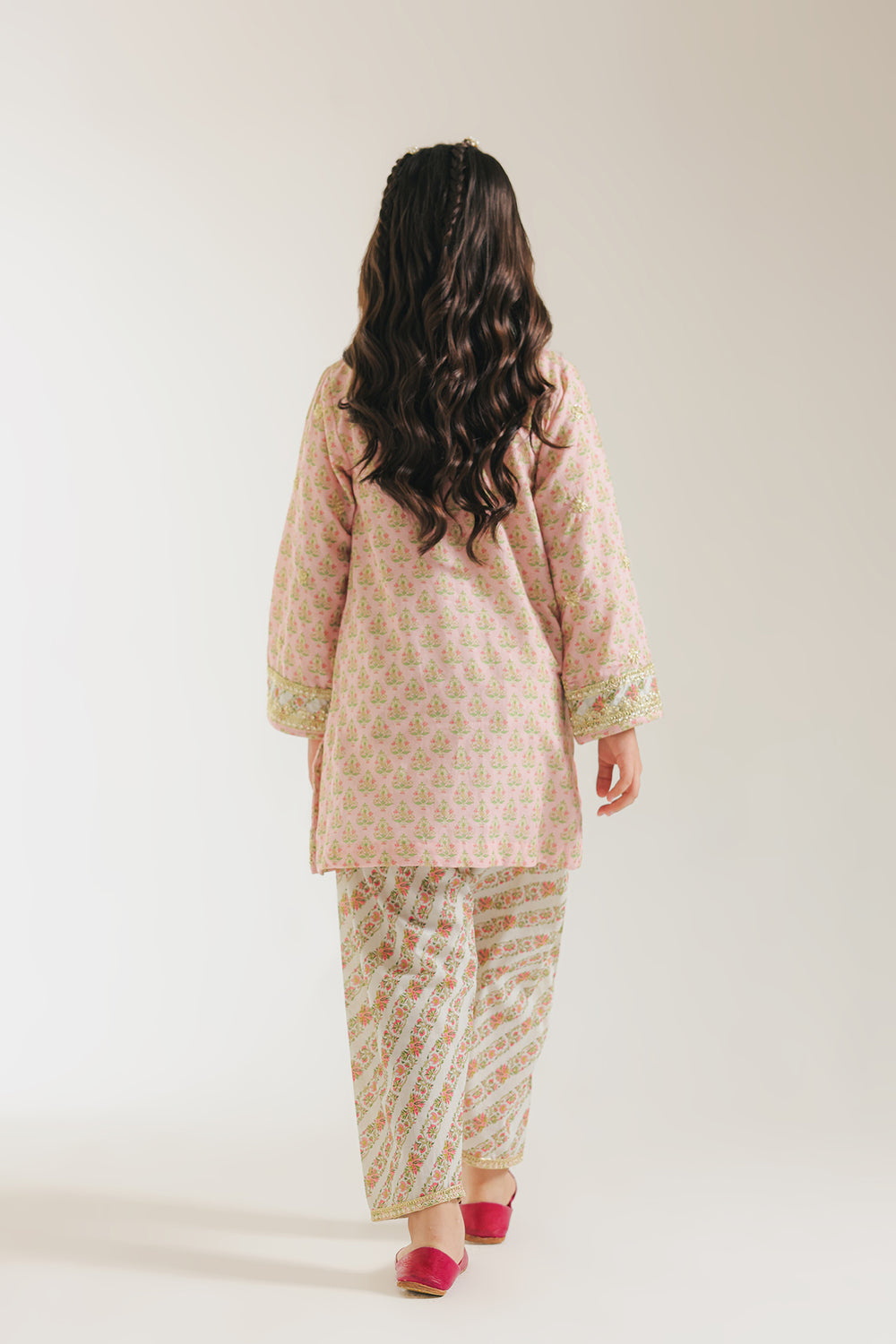 EMBROIDERED SUIT (E0659/404/315)