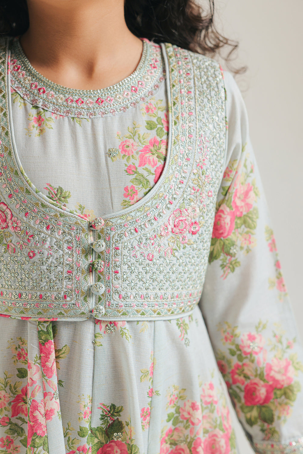 EMBROIDERED PISHWAS (E0660/404/722)