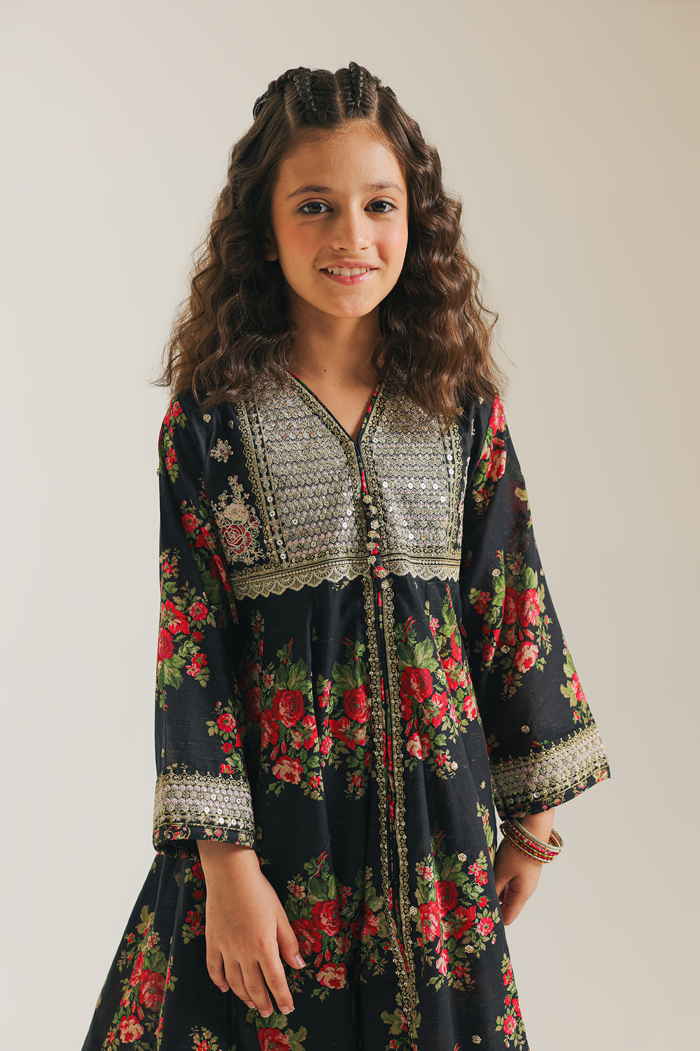 EMBROIDERED PISHWAS (E0662/404/902)