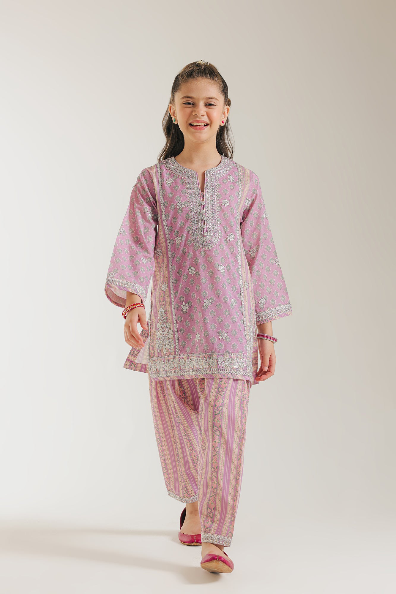 EMBROIDERED SUIT (E0663/404/513)