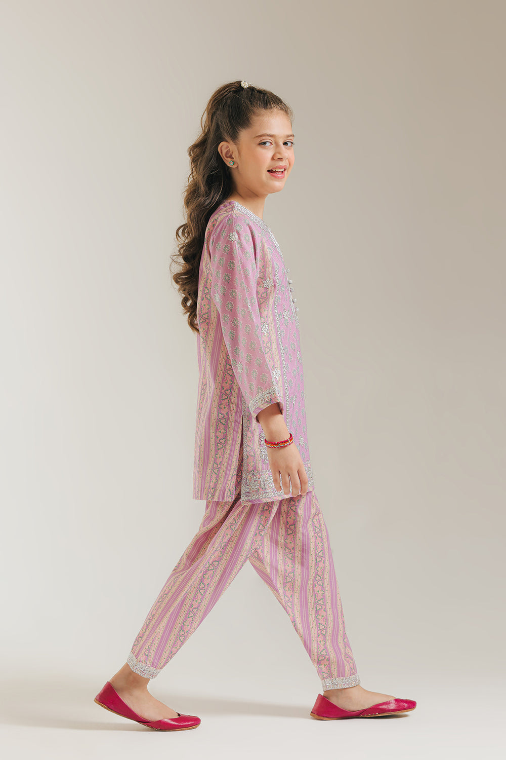 EMBROIDERED SUIT (E0663/404/513)