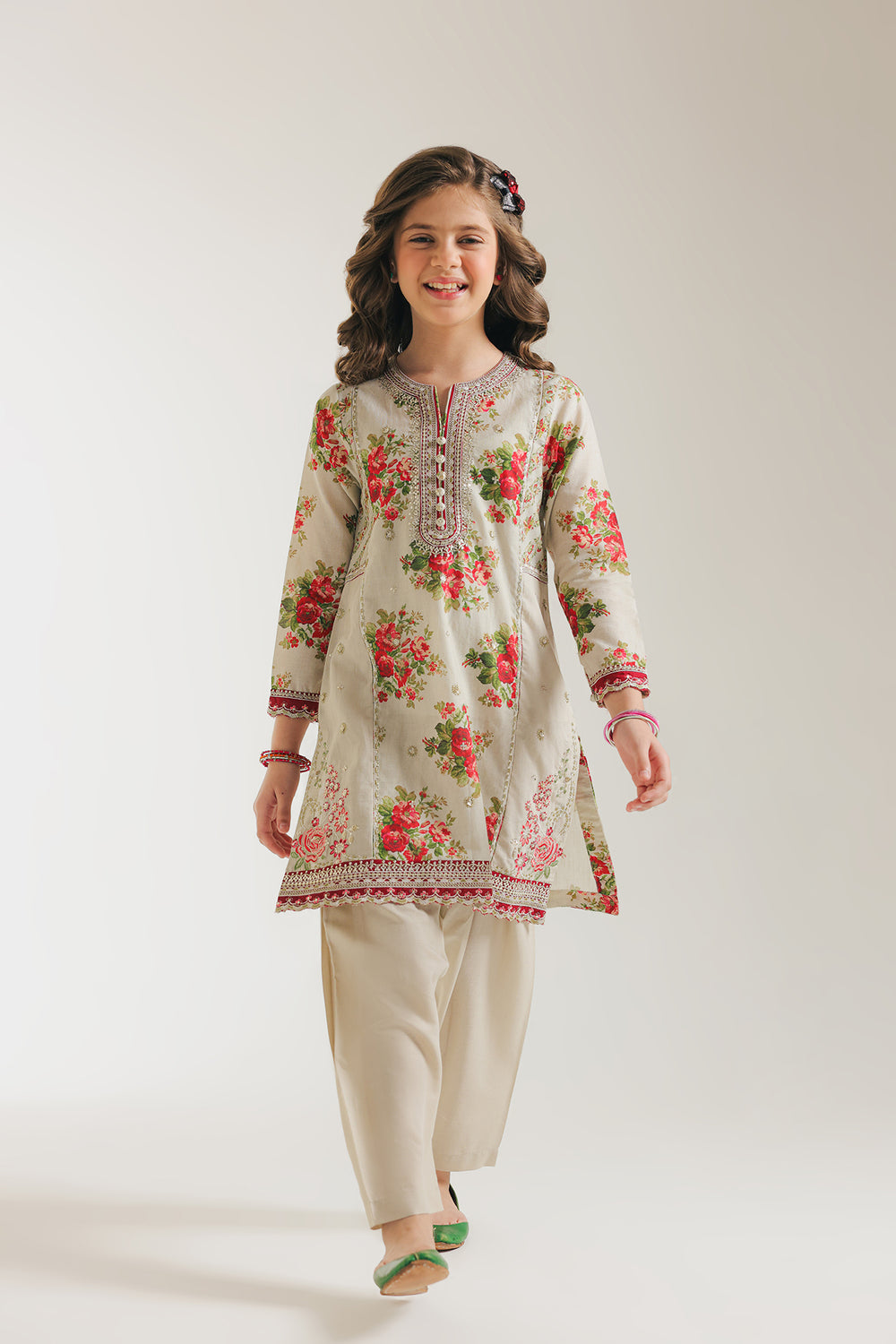 EMBROIDERED SUIT (E0665/404/006)