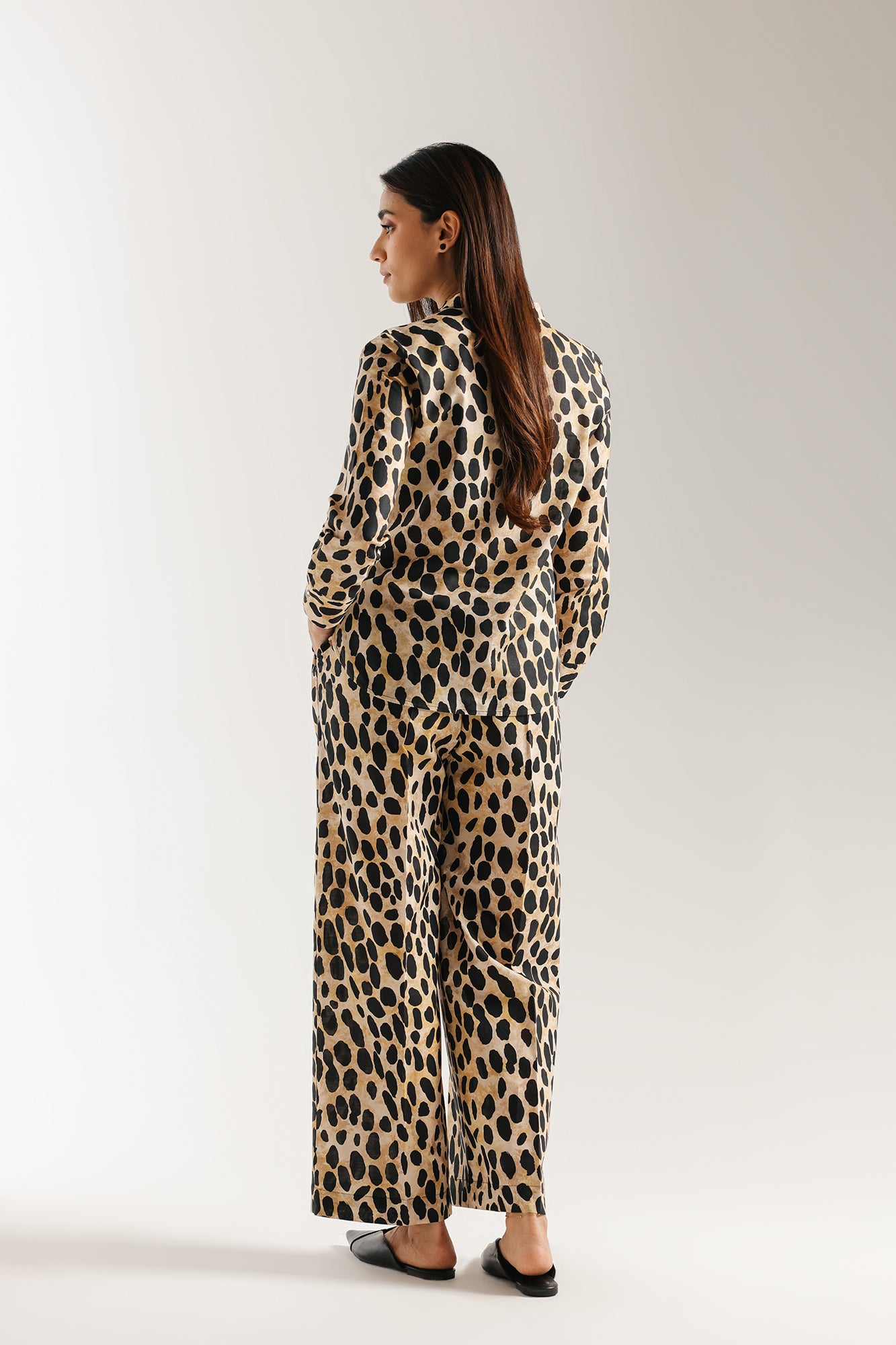 PRINTED SUIT (E116/901/0666)