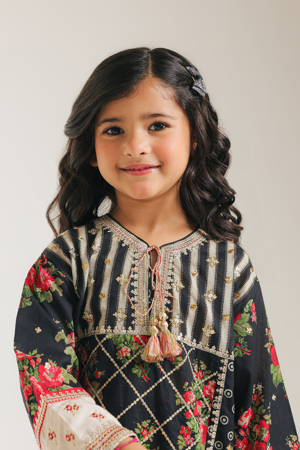 EMBROIDERED SUIT (E0666/404/902)