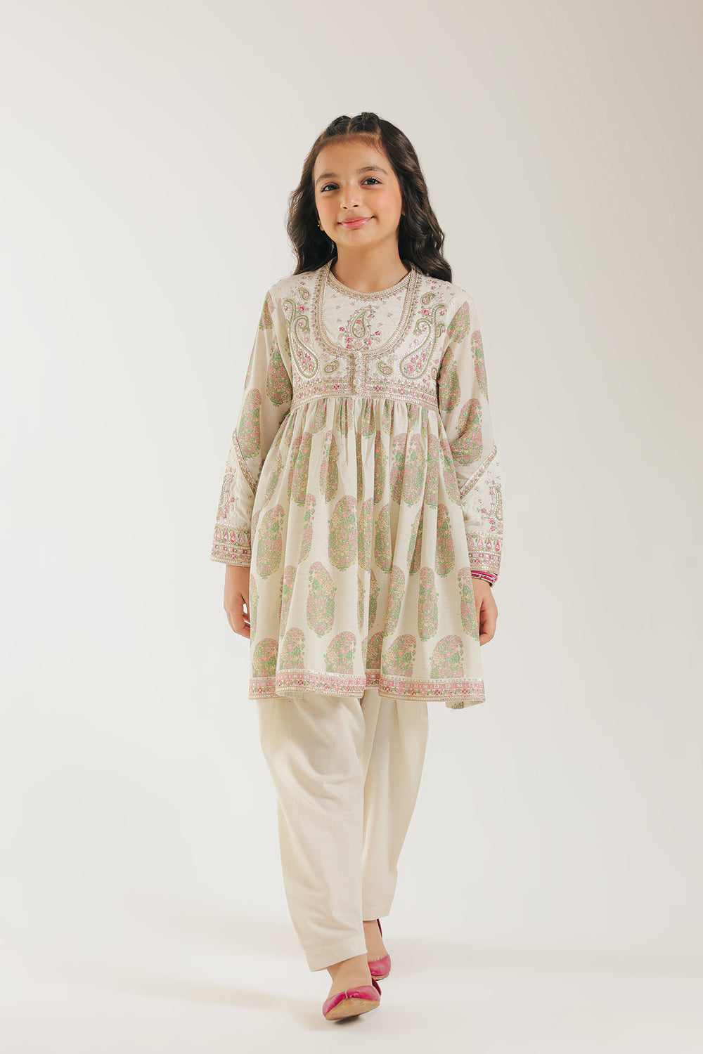 EMBROIDERED SUIT (E0667/404/002)