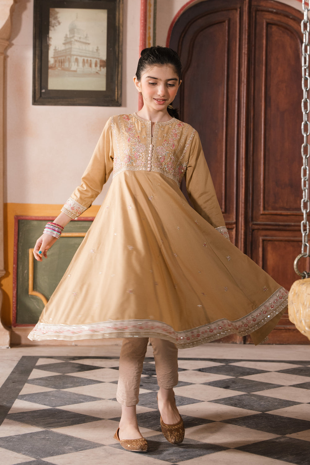 EMBROIDERED SHIRT (E0669/404/113)