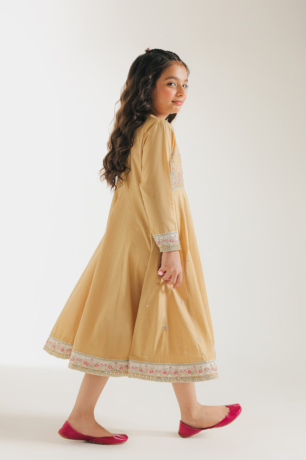 EMBROIDERED SHIRT (E0669/404/113)