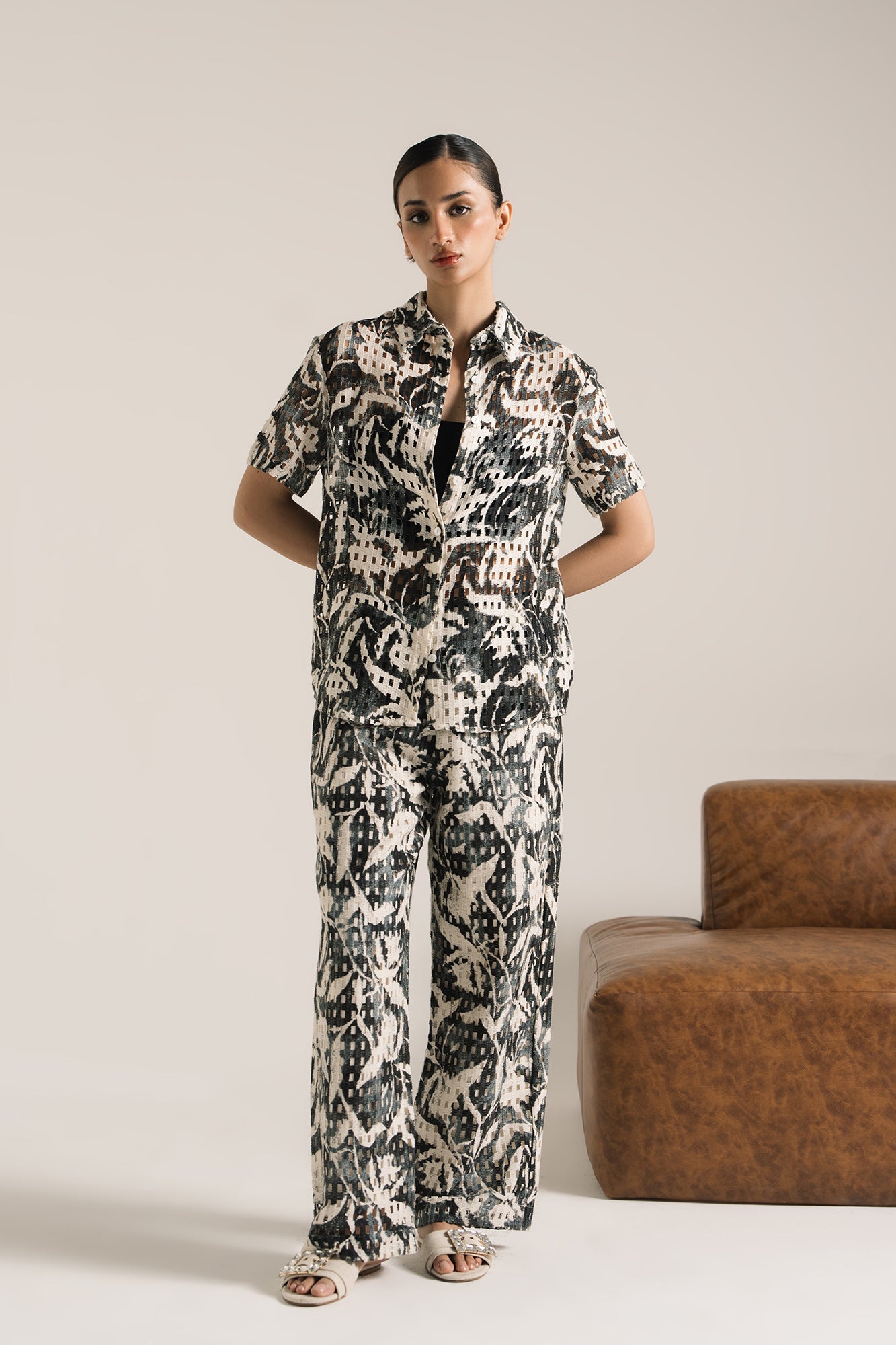 TEXTURED SUIT (E0670/116/002)