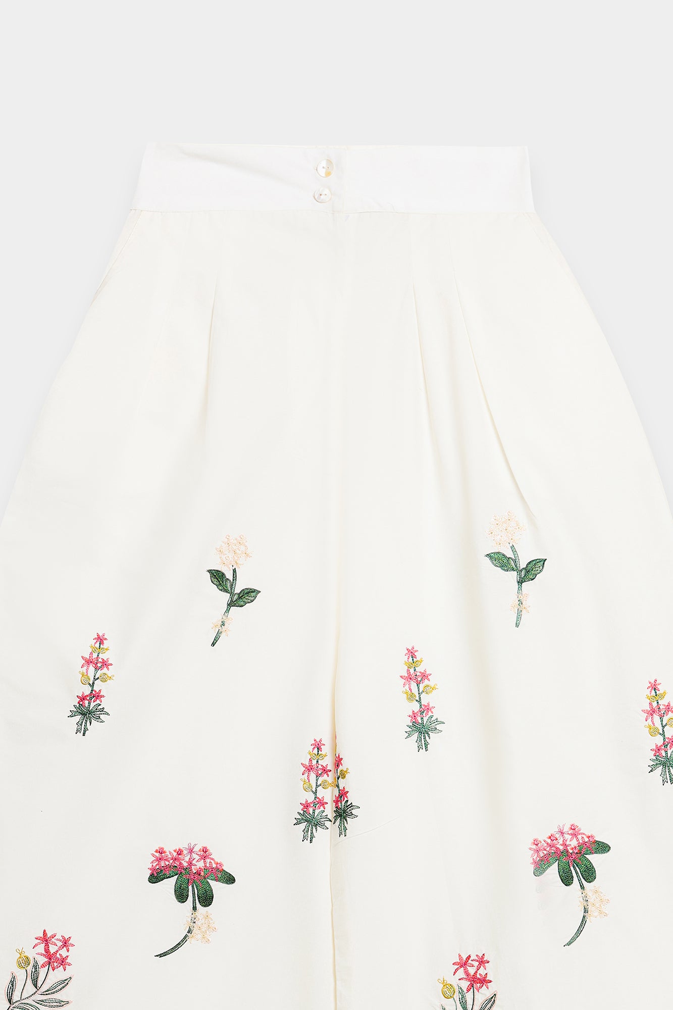 EMBROIDERED SUIT (E106/002/0672)