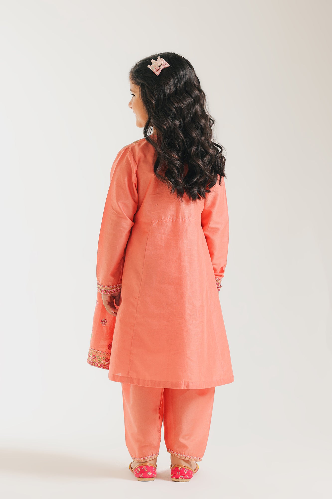 EMBROIDERED SUIT (E0674/404/325)