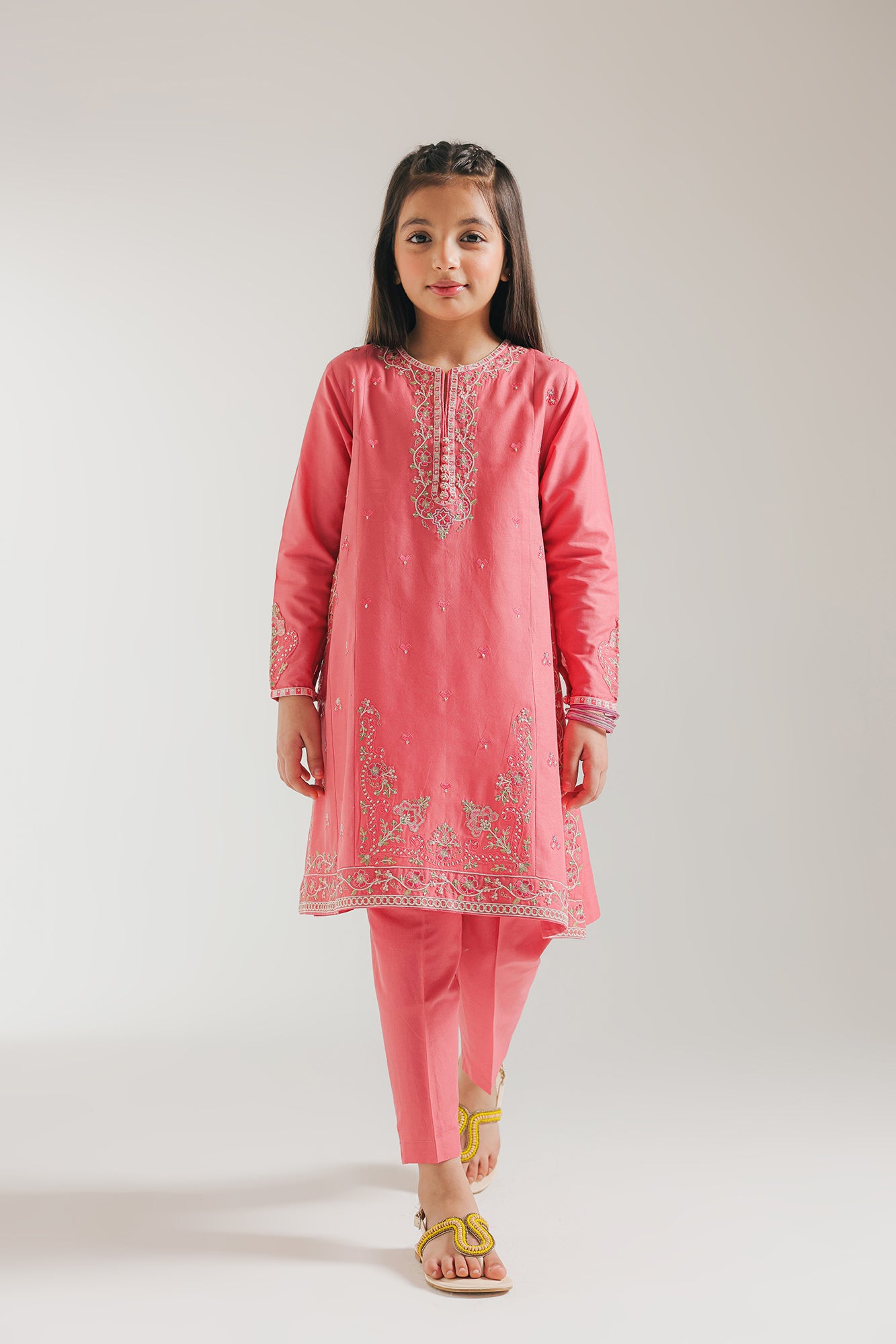 EMBROIDERED SUIT (E0680/404/313)