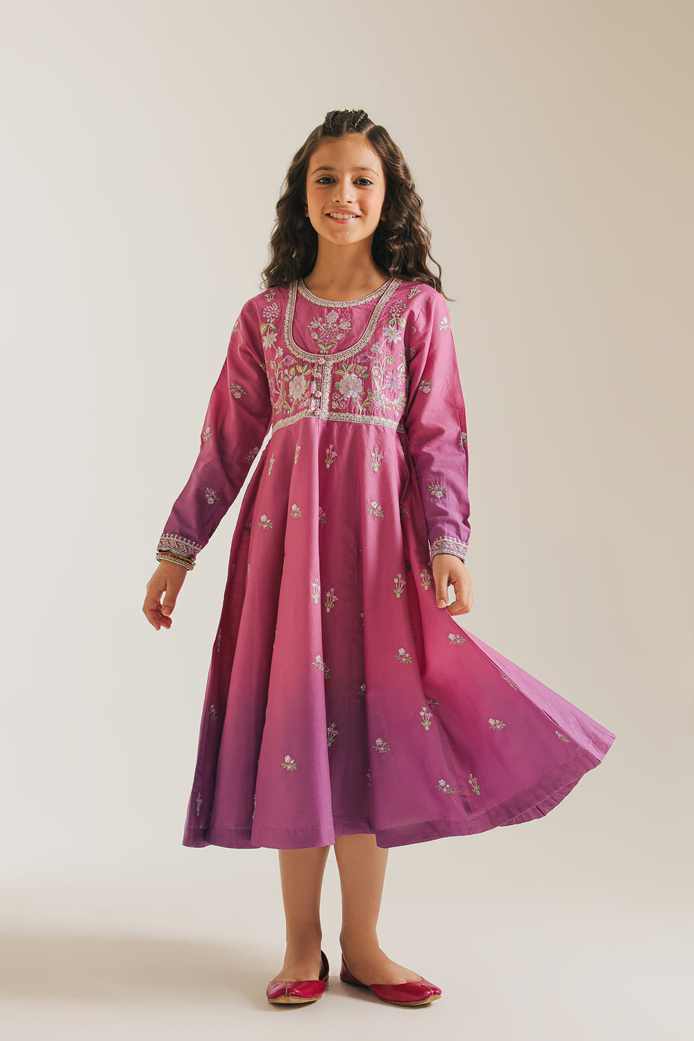 EMBROIDERED PISHWAS (E0681/404/527)