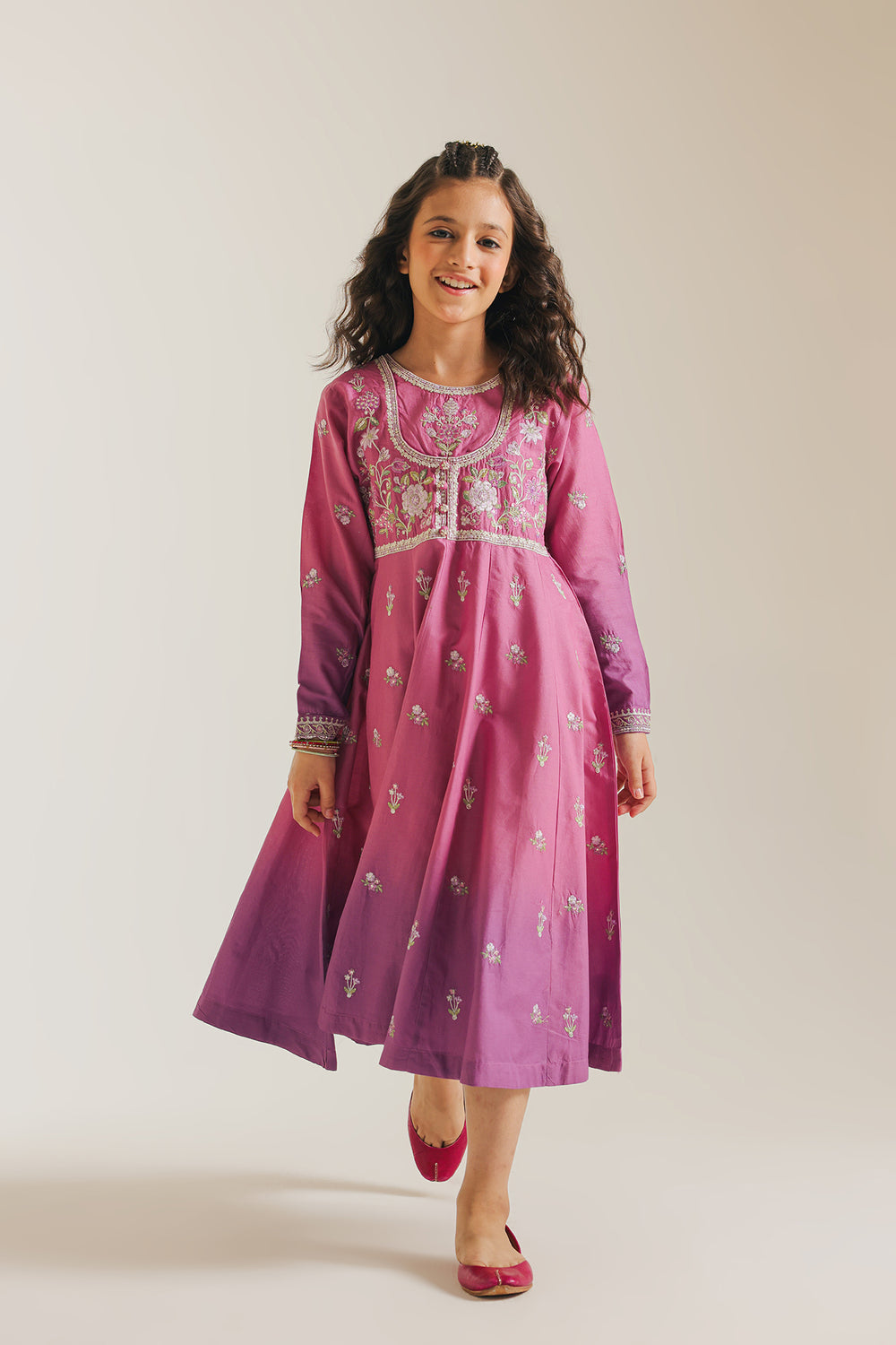 EMBROIDERED PISHWAS (E0681/404/527)