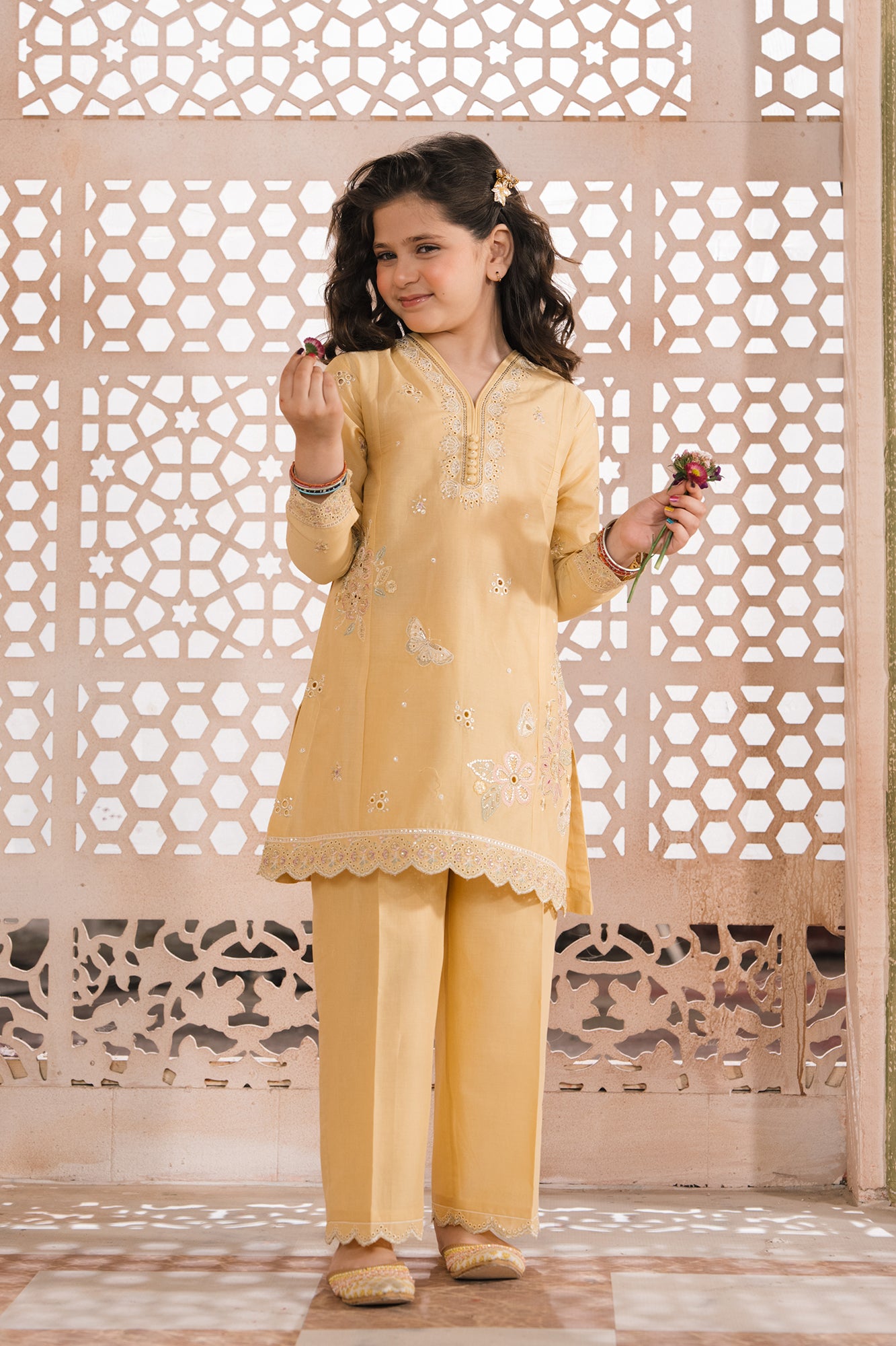 EMBROIDERED SUIT (E0682/404/225)