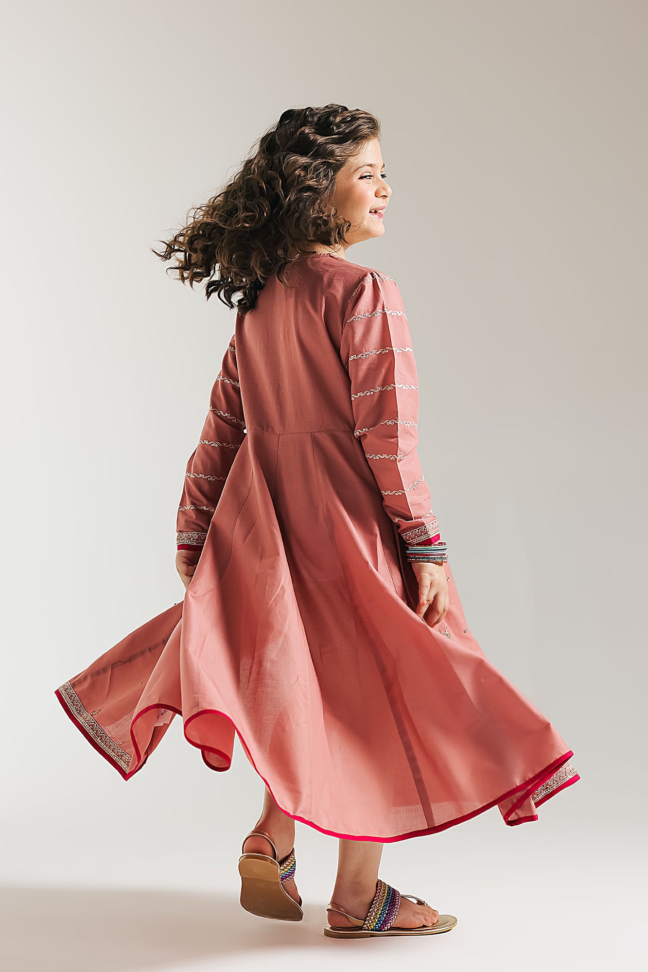 EMBROIDERED PISHWAS (E0690/404/805)