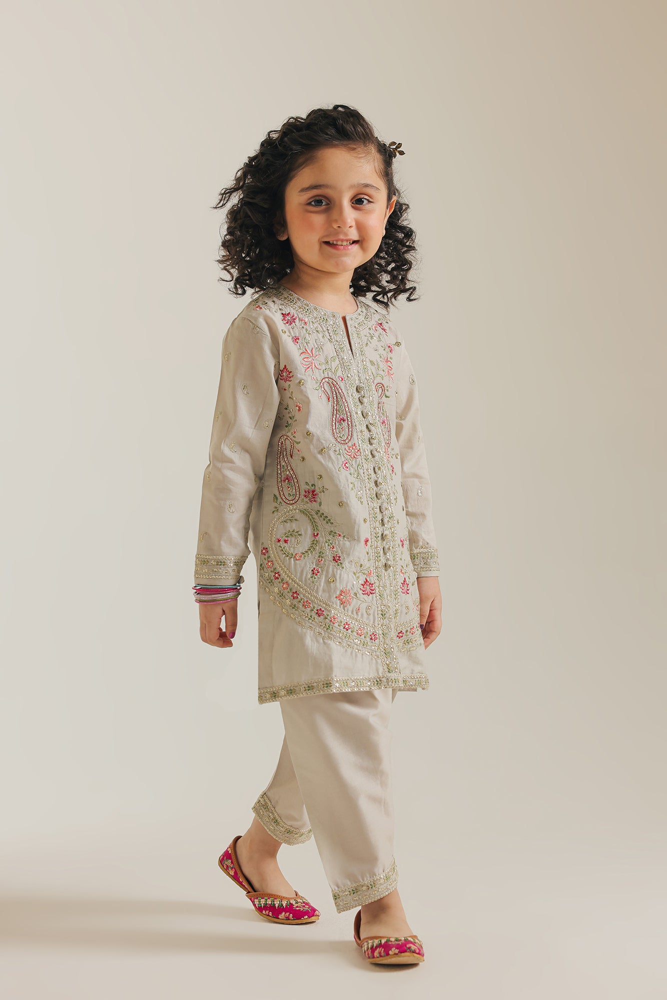 EMBROIDERED SUIT (E0696/404/817)