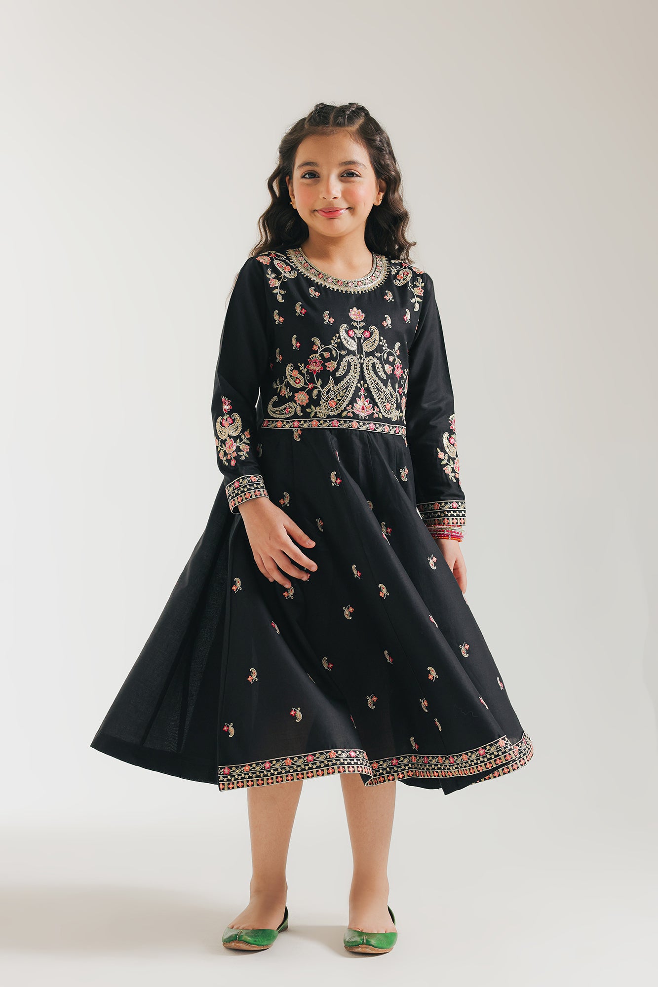 EMBROIDERED PISHWAS (E0698/404/902)