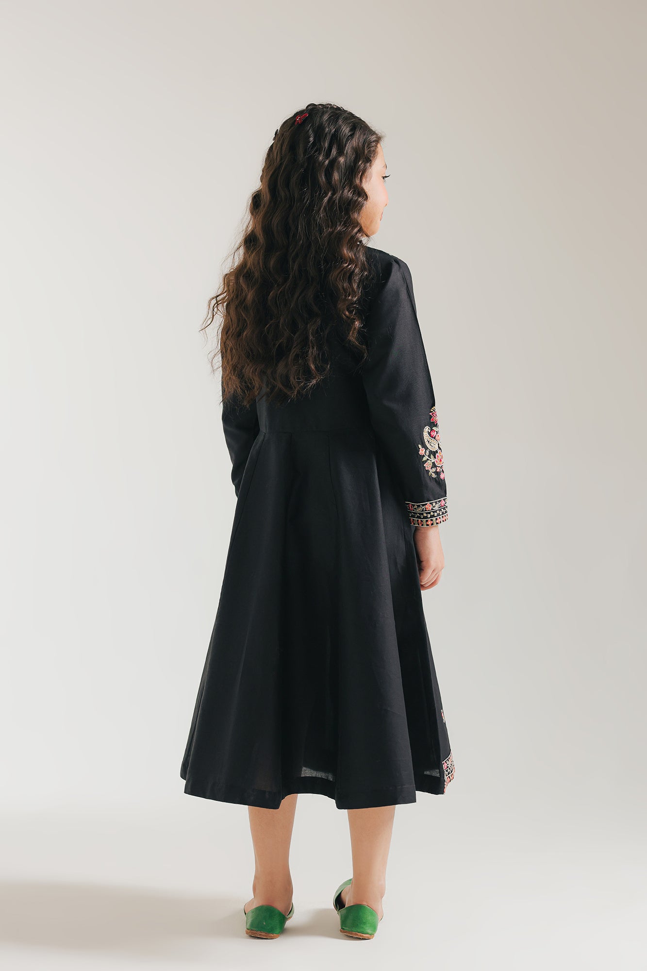 EMBROIDERED PISHWAS (E0698/404/902)