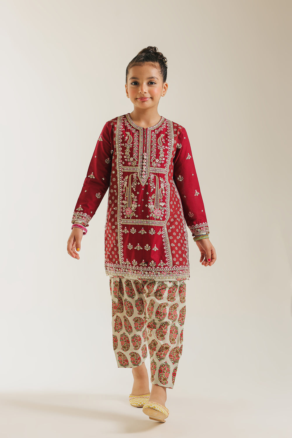 EMBROIDERED SUIT (E404/415/0718)