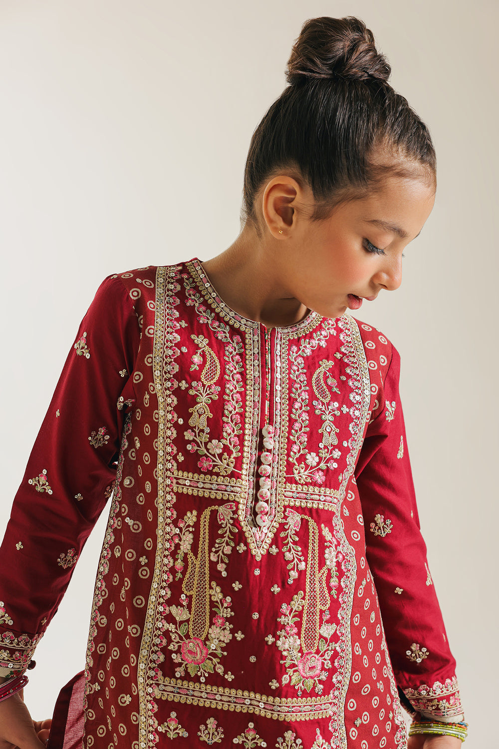 EMBROIDERED SUIT (E404/415/0718)