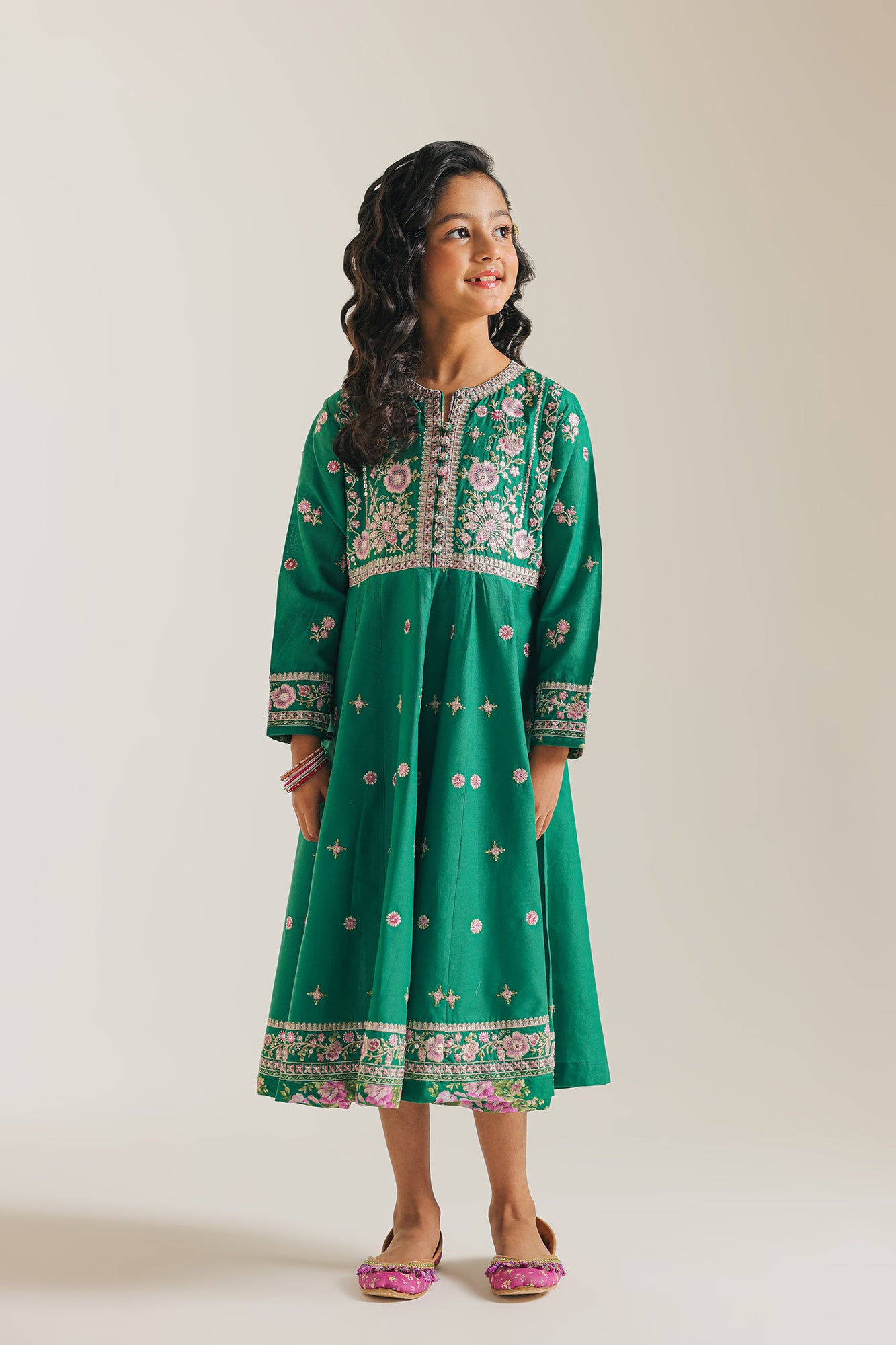 EMBROIDERED PISHWAS (E404/707/0719)