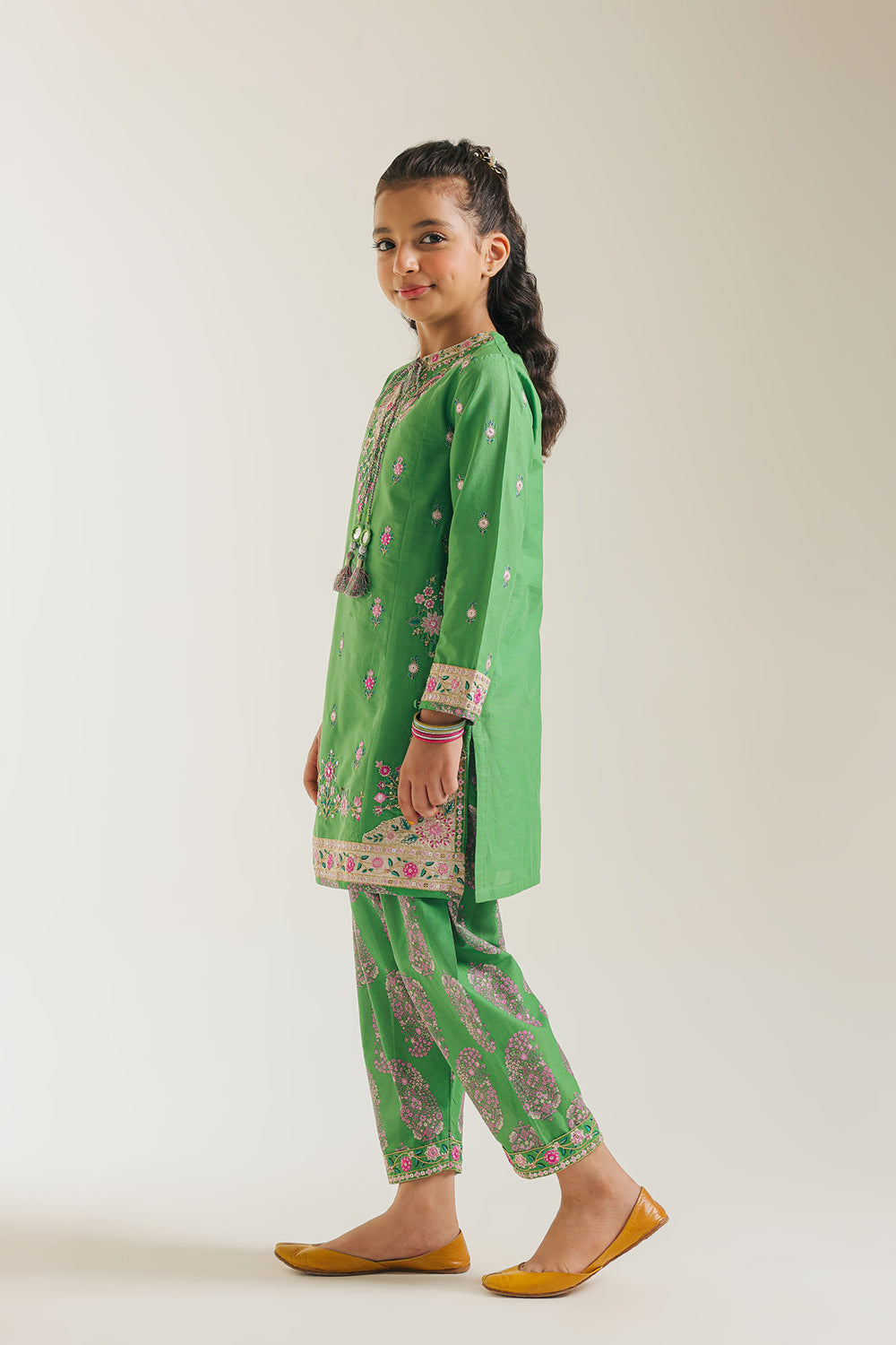 EMBROIDERED SUIT (E404/709/0720)