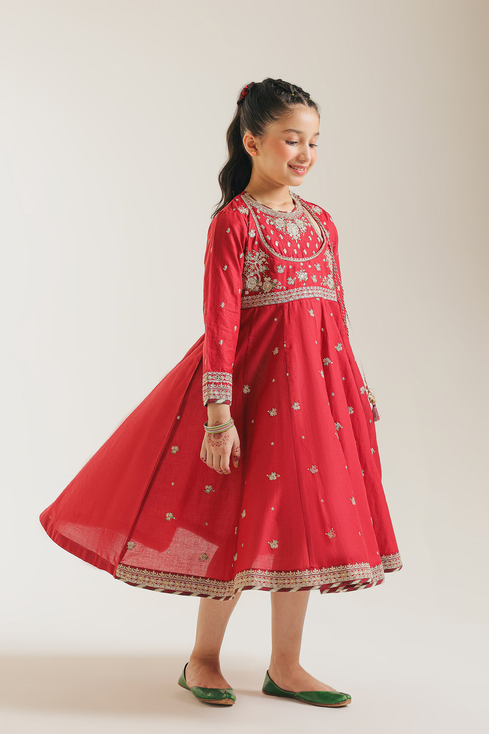 EMBROIDERED PISHWAS (E404/415/0723)