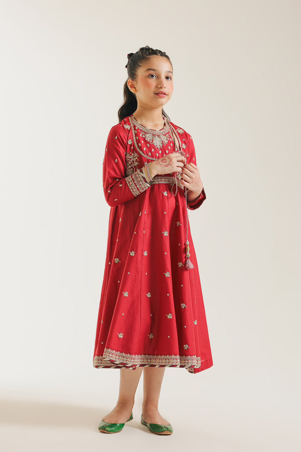 EMBROIDERED PISHWAS (E404/415/0723)