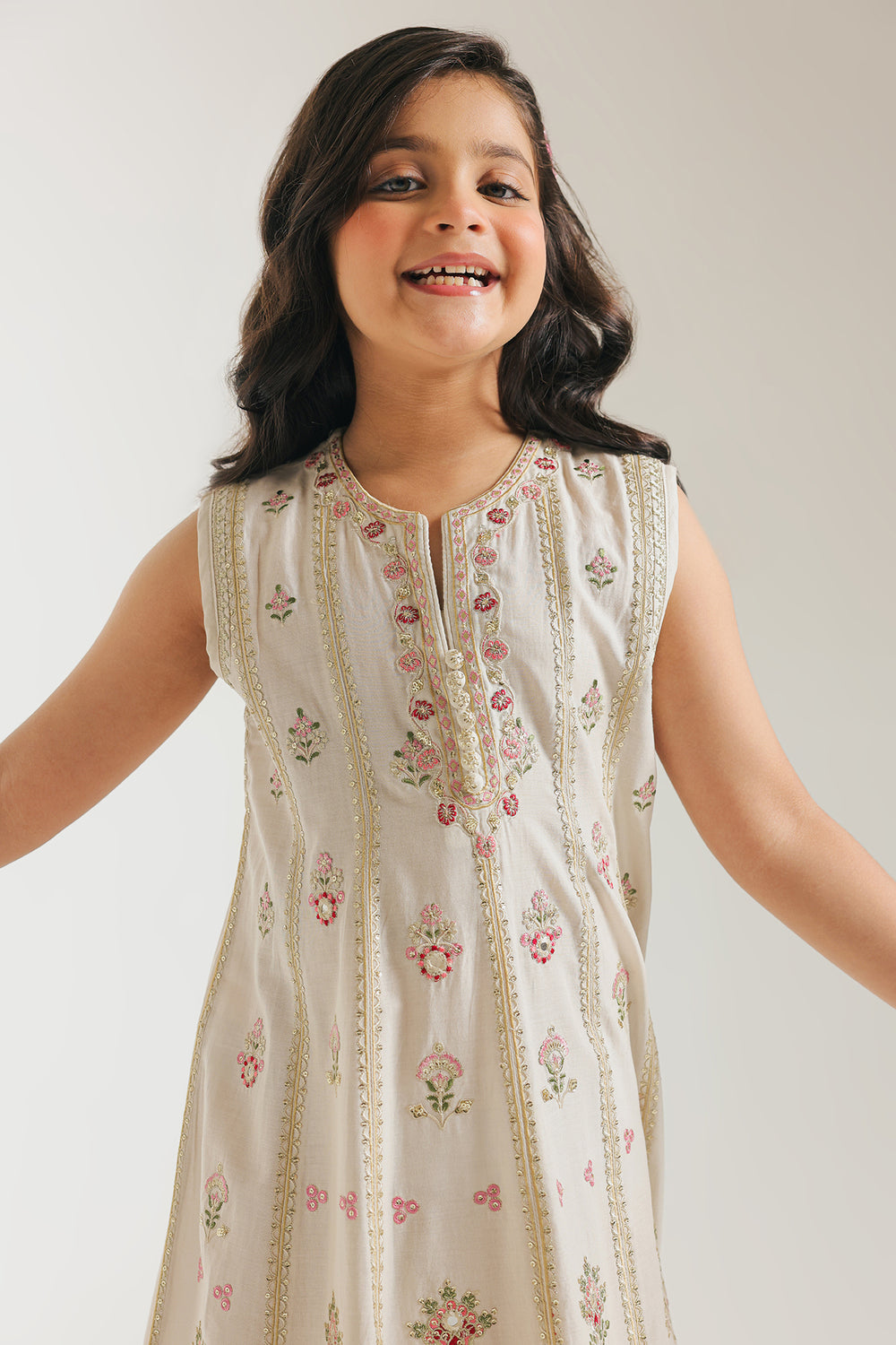 EMBROIDERED DRESS (E404/006/0727)