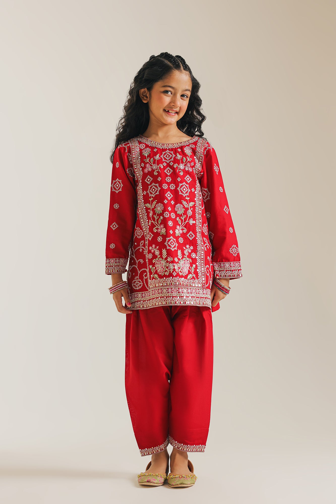 EMBROIDERED SUIT (E404/301/0728)