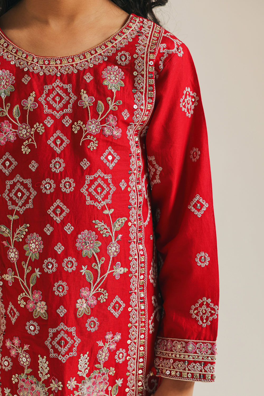 EMBROIDERED SUIT (E404/301/0728)