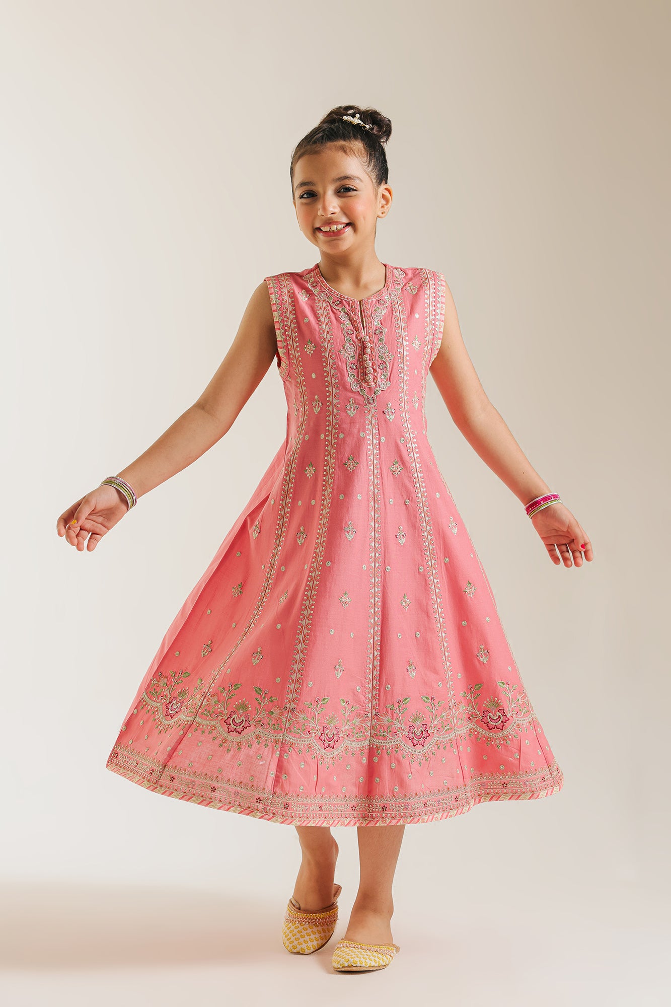 EMBROIDERED PISHWAS (E404/424/0729)