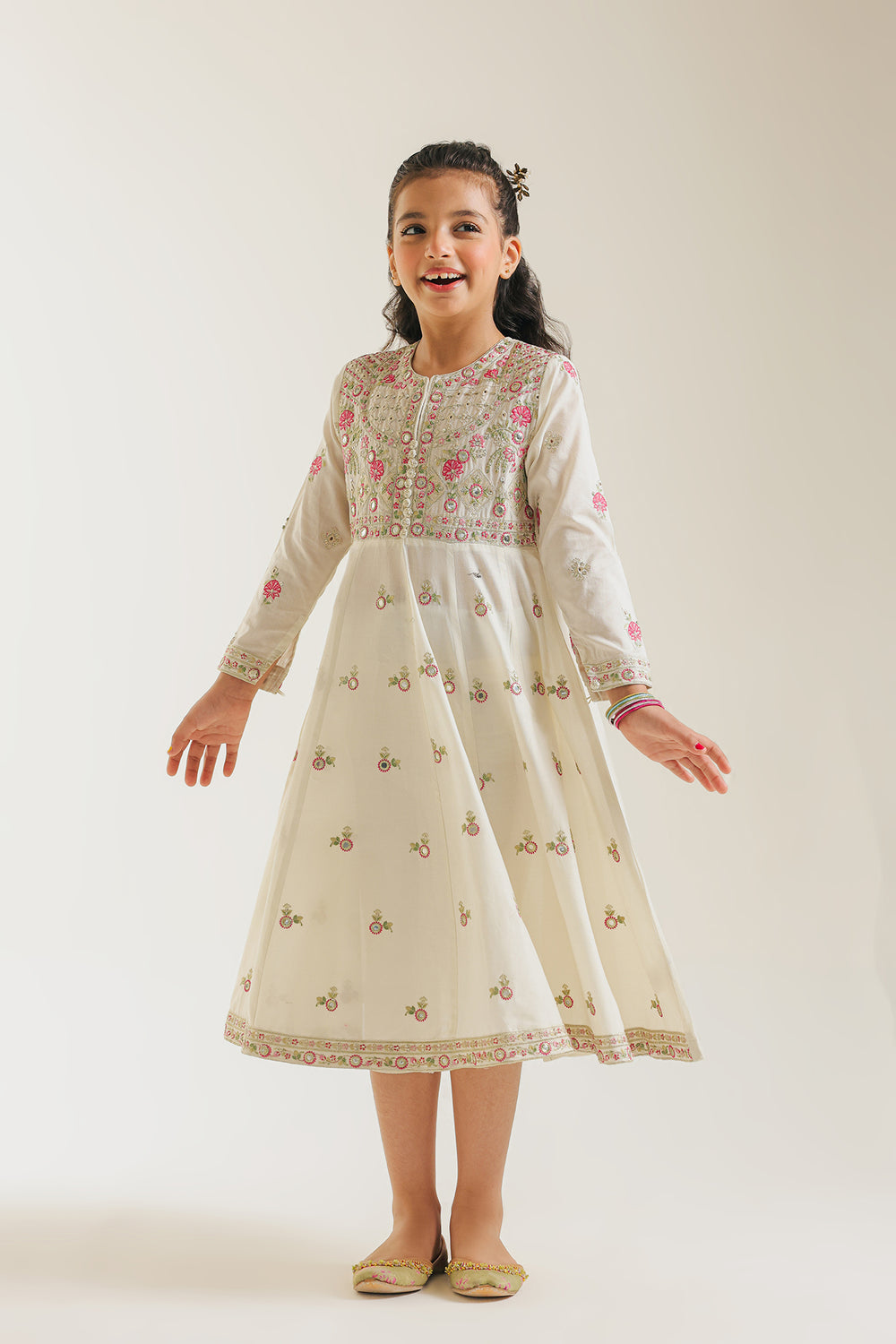 EMBROIDERED PISHWAS (E0733/404/004)