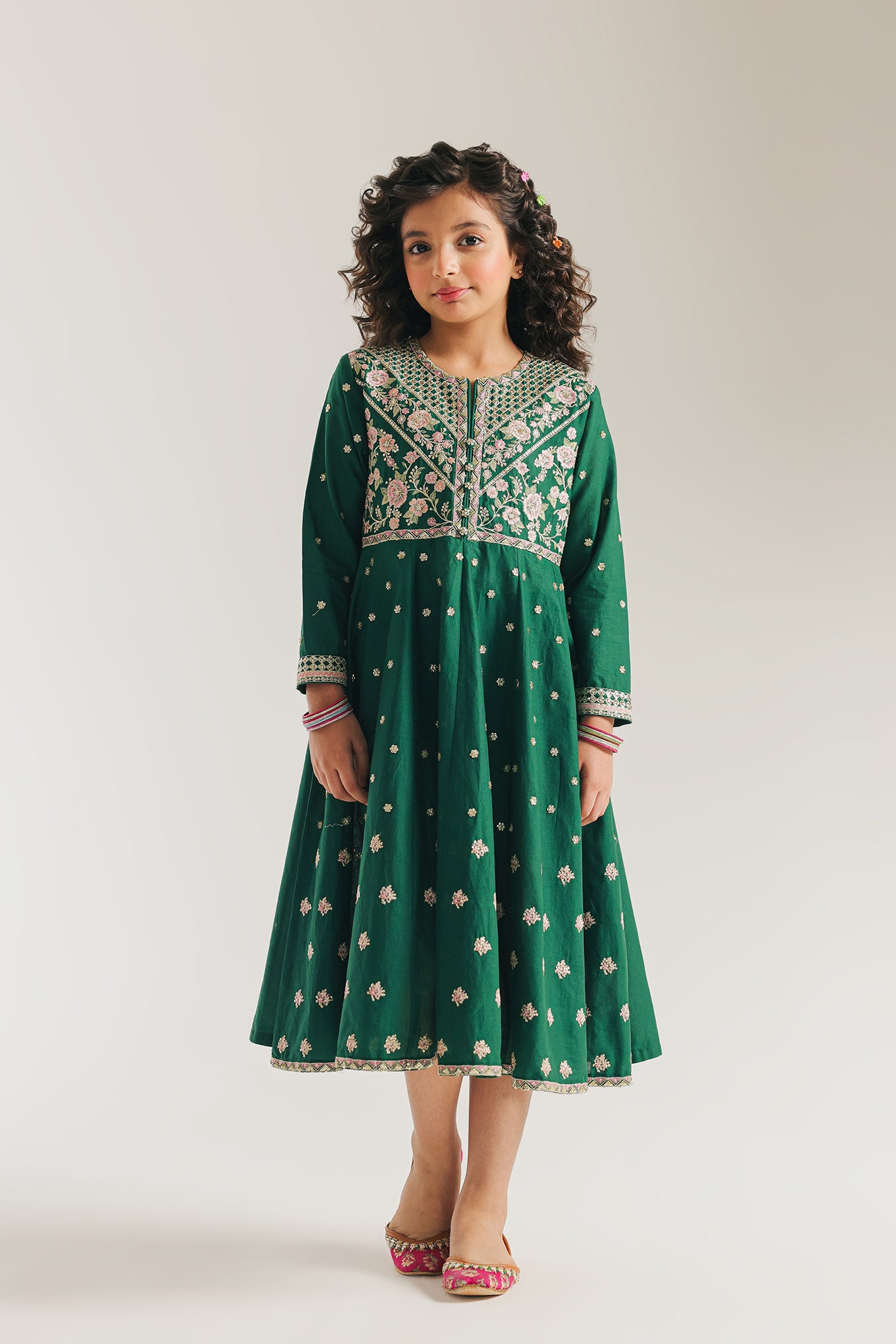 EMBROIDERED PISHWAS (E0735/404/706)