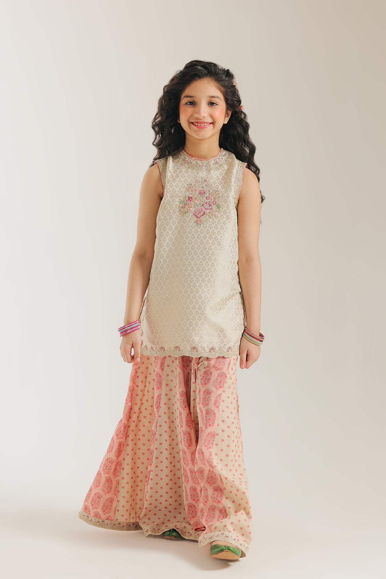 EMBROIDERED SUIT (E0818/404/002)