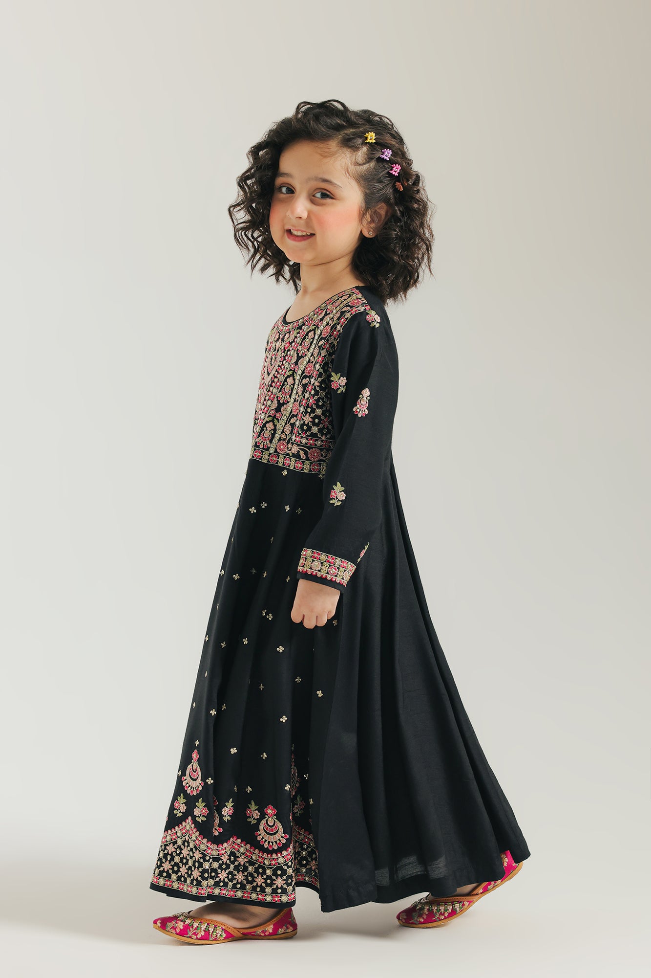 EMBROIDERED DRESS (E0822/404/902)